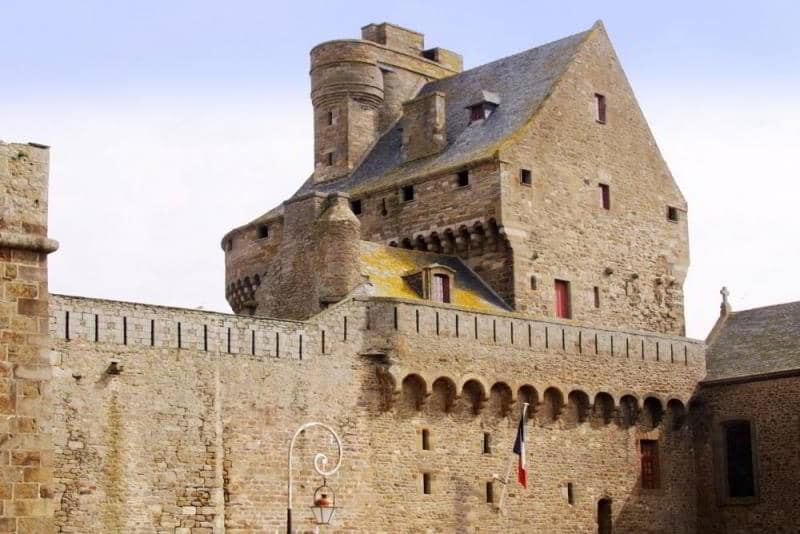 The castle - Best places to visit in Saint Malo