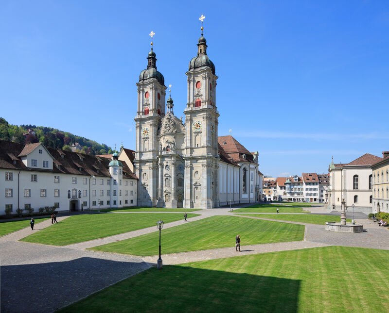 St. Gallen Cathedral - 1400 years of cultural history