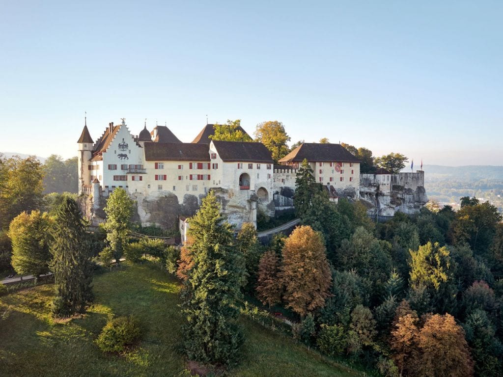 The Dragon Castle - Schloss Lenzburg 2