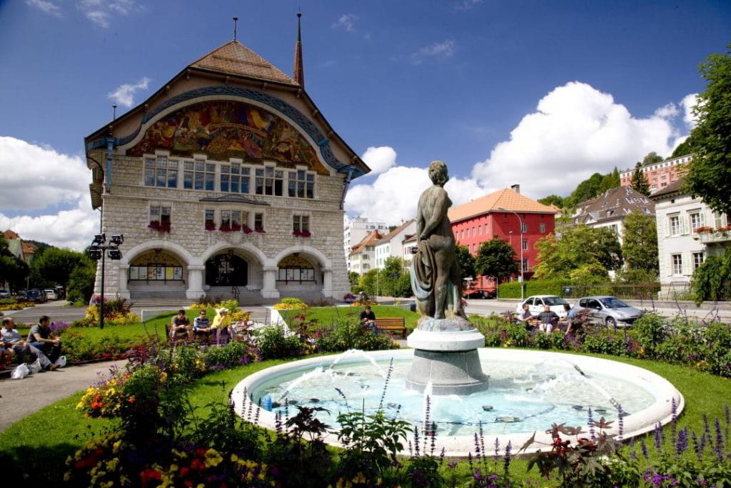 Best Places to Visit in Neuchatel, Switzerland