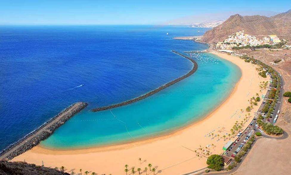 Best beaches near Santa Cruz De Tenerife