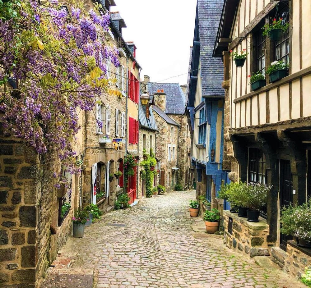 Rue du Petit Fort - Best things to do in Dinan France