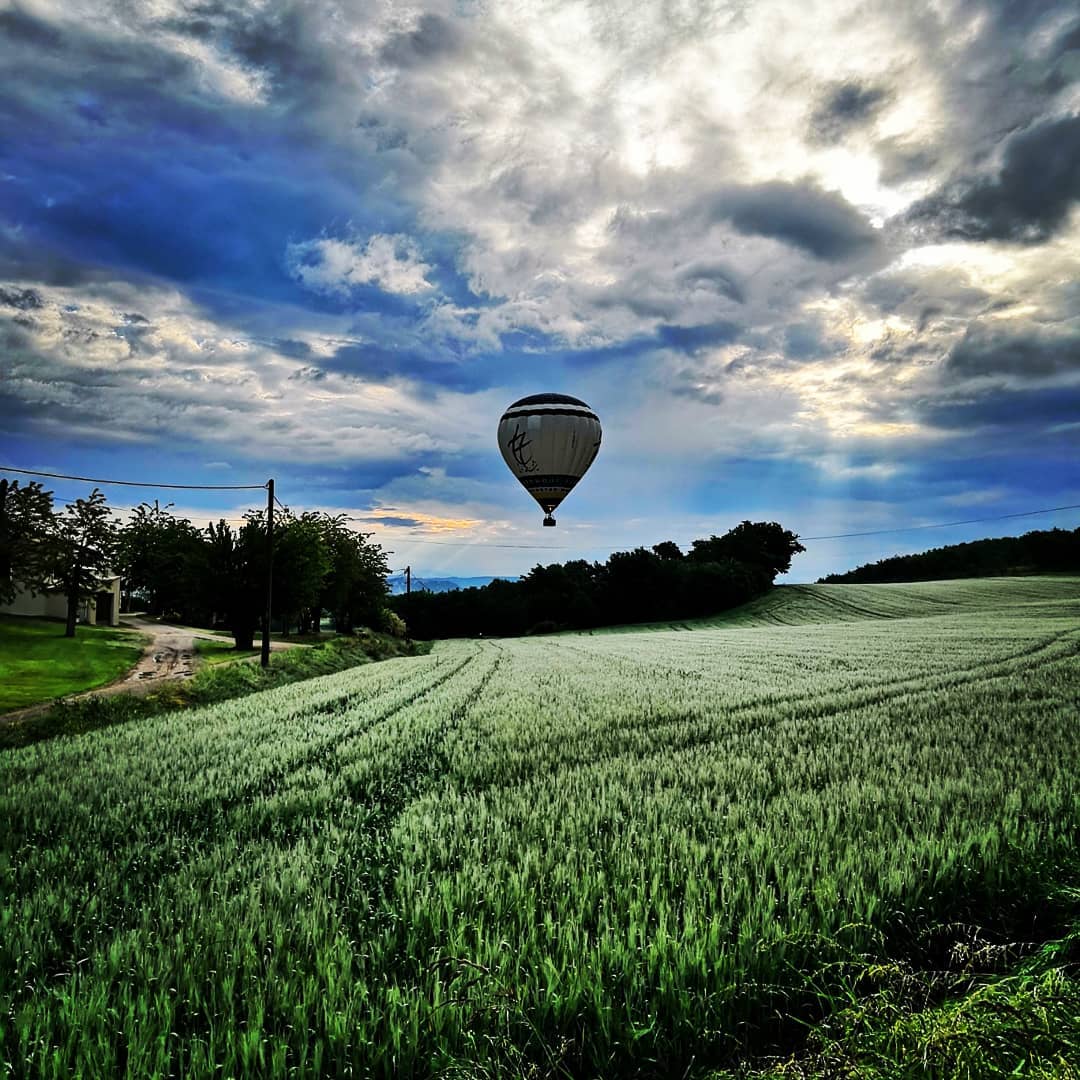 Air balloon ride. Azur Provence Hot Air Balloons